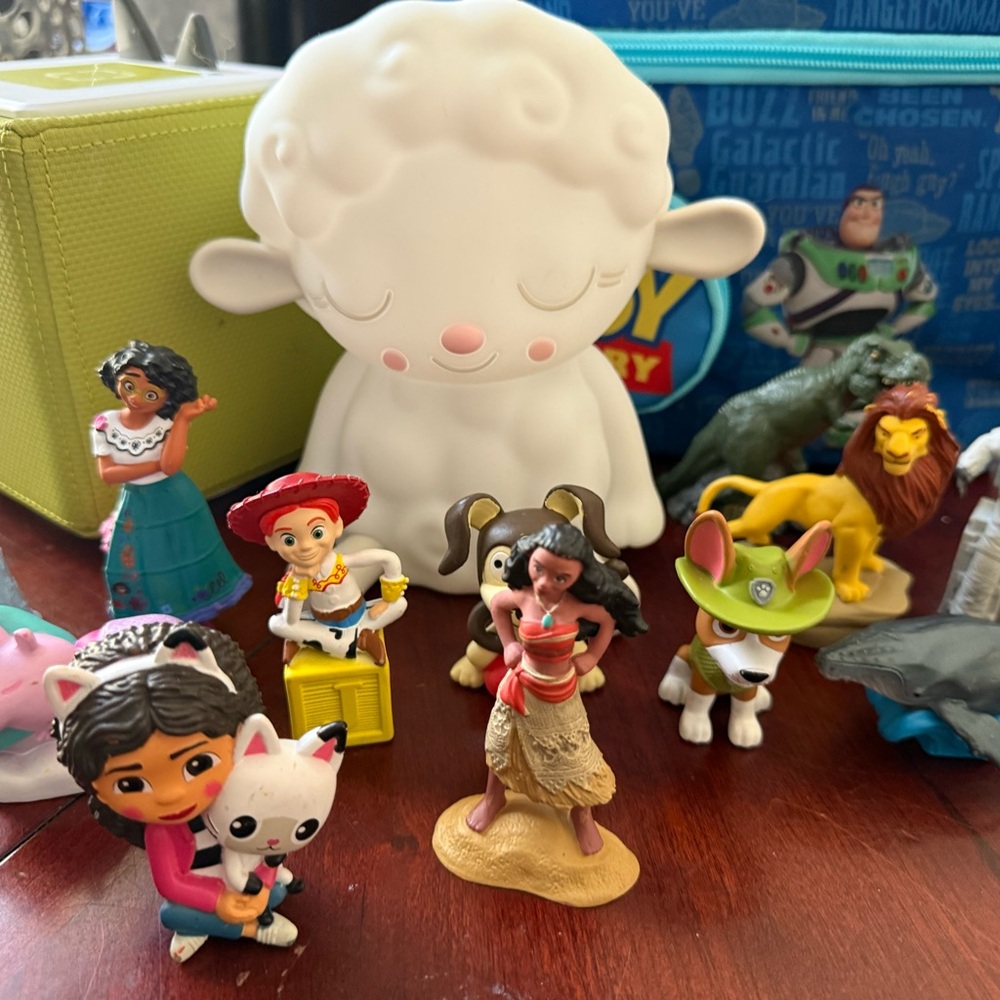 Tonie box, case, and 13 tonies